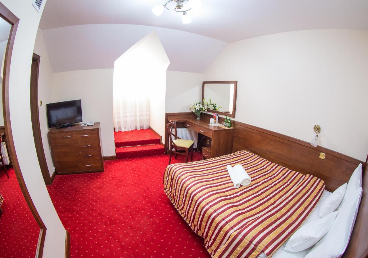 Hotel Poniatowski Radom Exterior foto